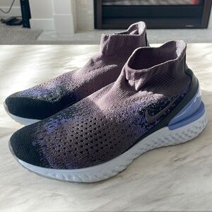 Women’s Nike Rise React Flyknit